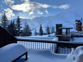 Charmant appartement au pied des pistes, avec une spacieuse terrasse ensoleillée Gouaux-De-Larboust